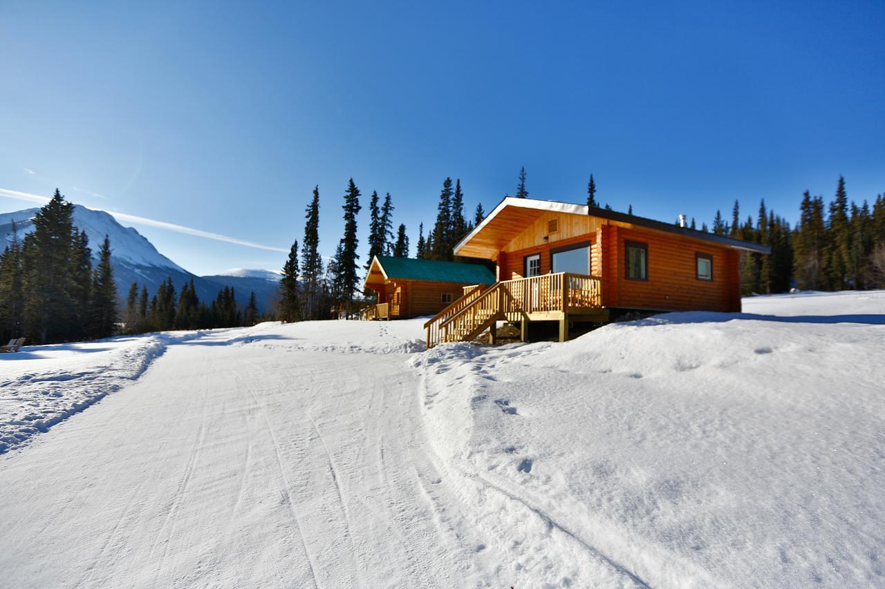 Southern Lakes Resort Tagish Exterior photo